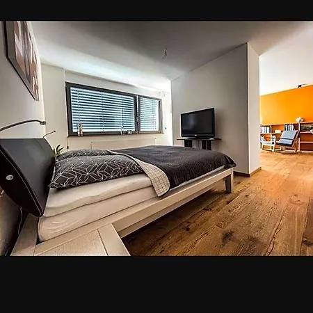 Couette-café - Modernes Mit 45 Qm. 3*